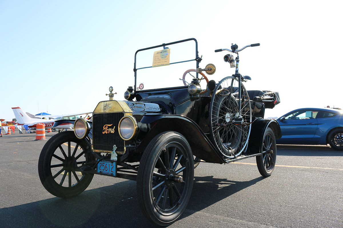 1916 FORD Model T